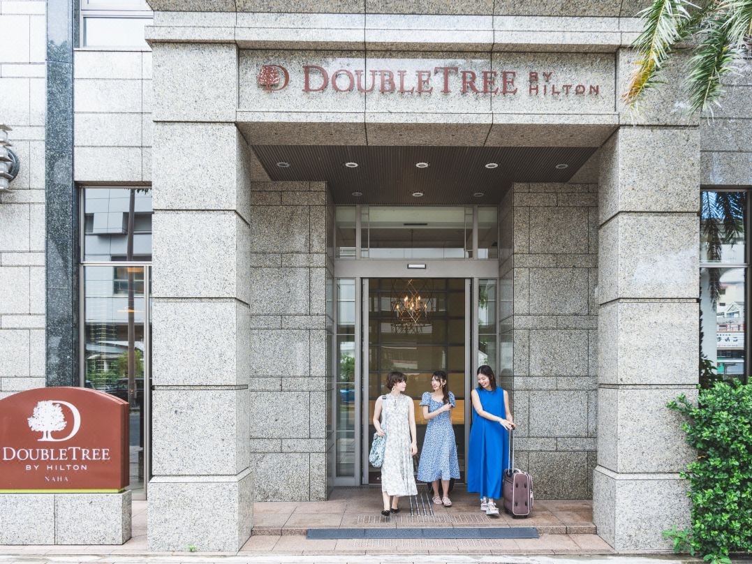 ดับเบิลทรี บาย ฮิลตัน นาฮะ