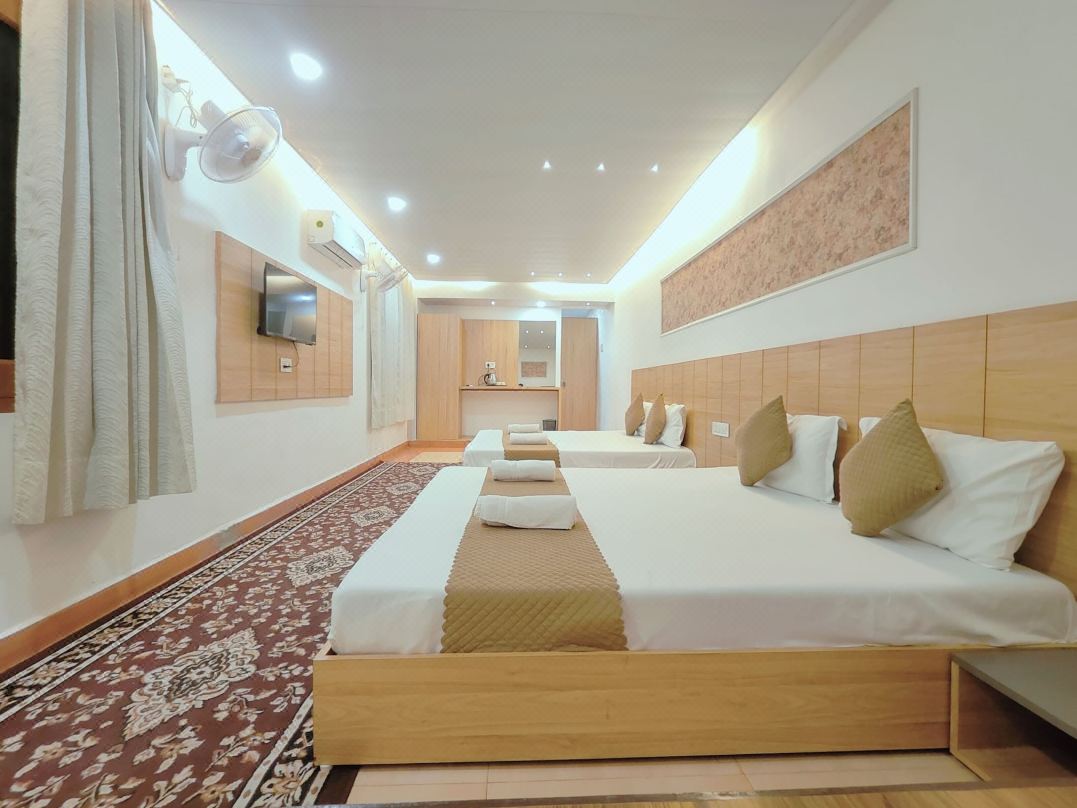 Golden Oak- 5 Min Walk from Golden Temple