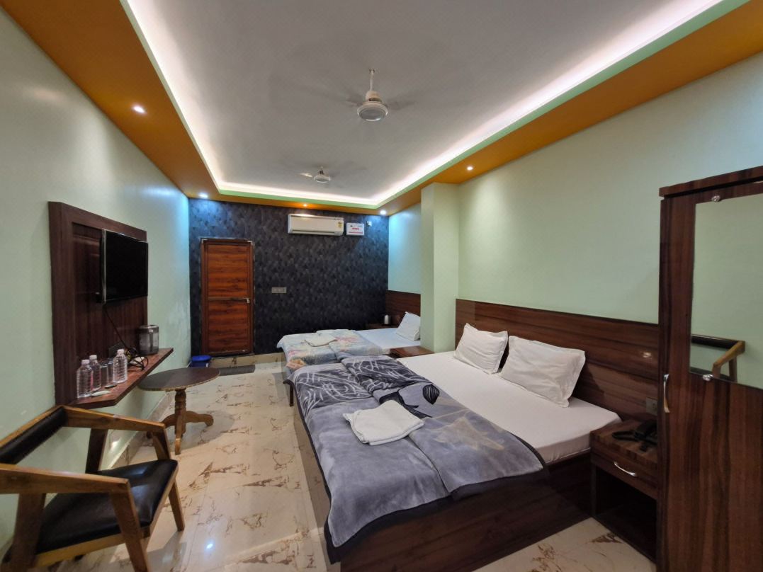 Siyaram Kunj Hotel