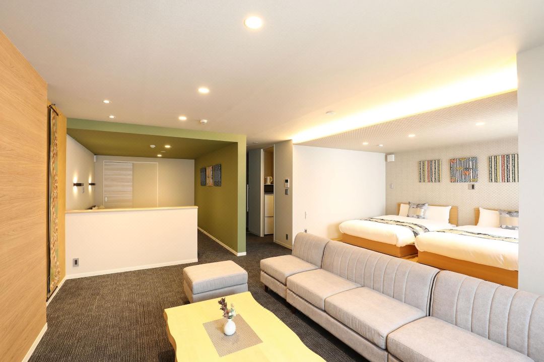 HOTEL COCON（無人ホテル／Unmanned Hotel）