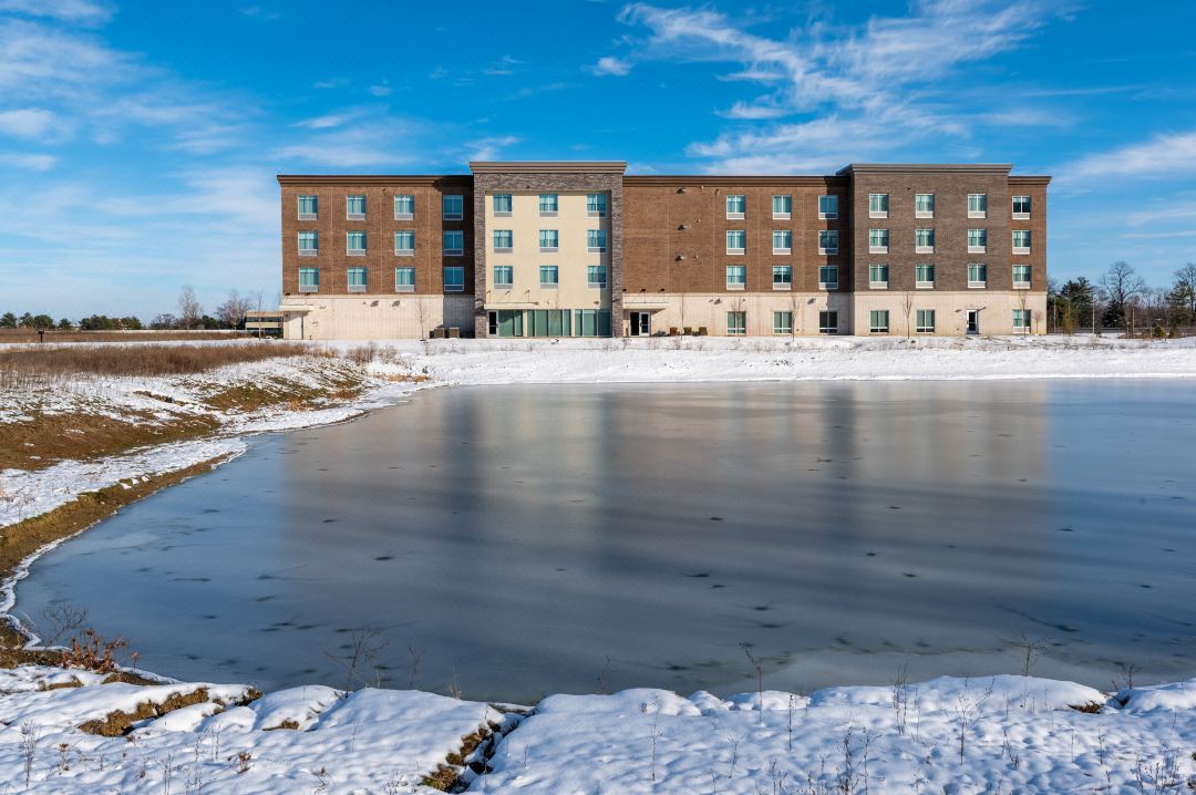 IHG旗下的智選假日套房飯店Westfield Indianapolis