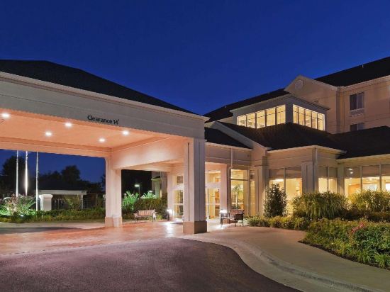 Hilton Garden Inn Tulsa South - Tap to explore photos
