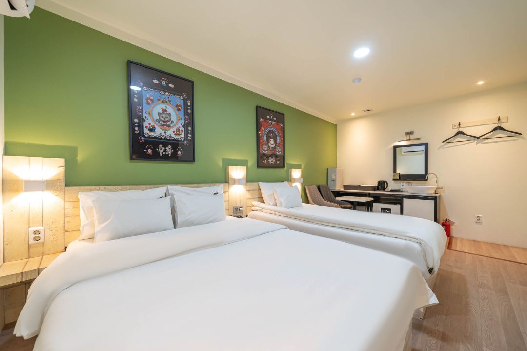 Sadang Hotel Kyle