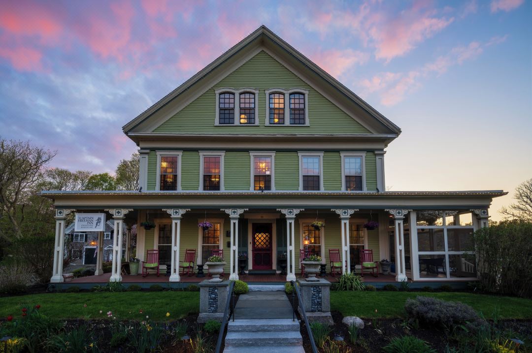 Captain Freeman Inn