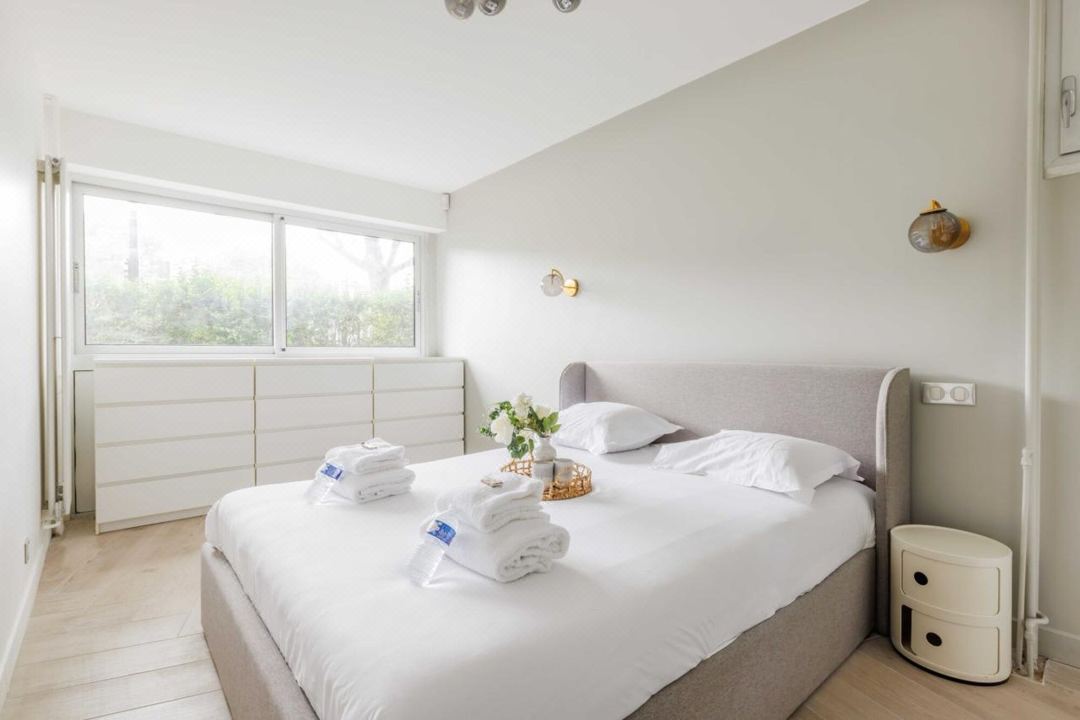 A haven of peace in Neuilly sur Seine