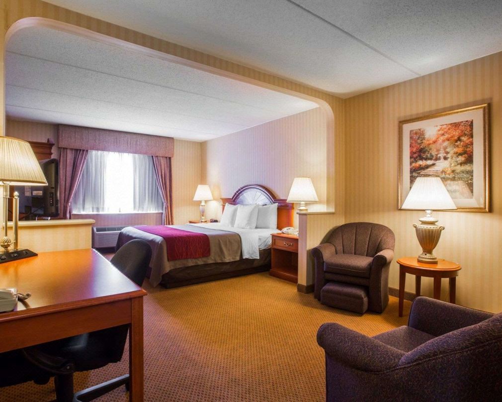 Comfort Inn & Suites Hawthorne