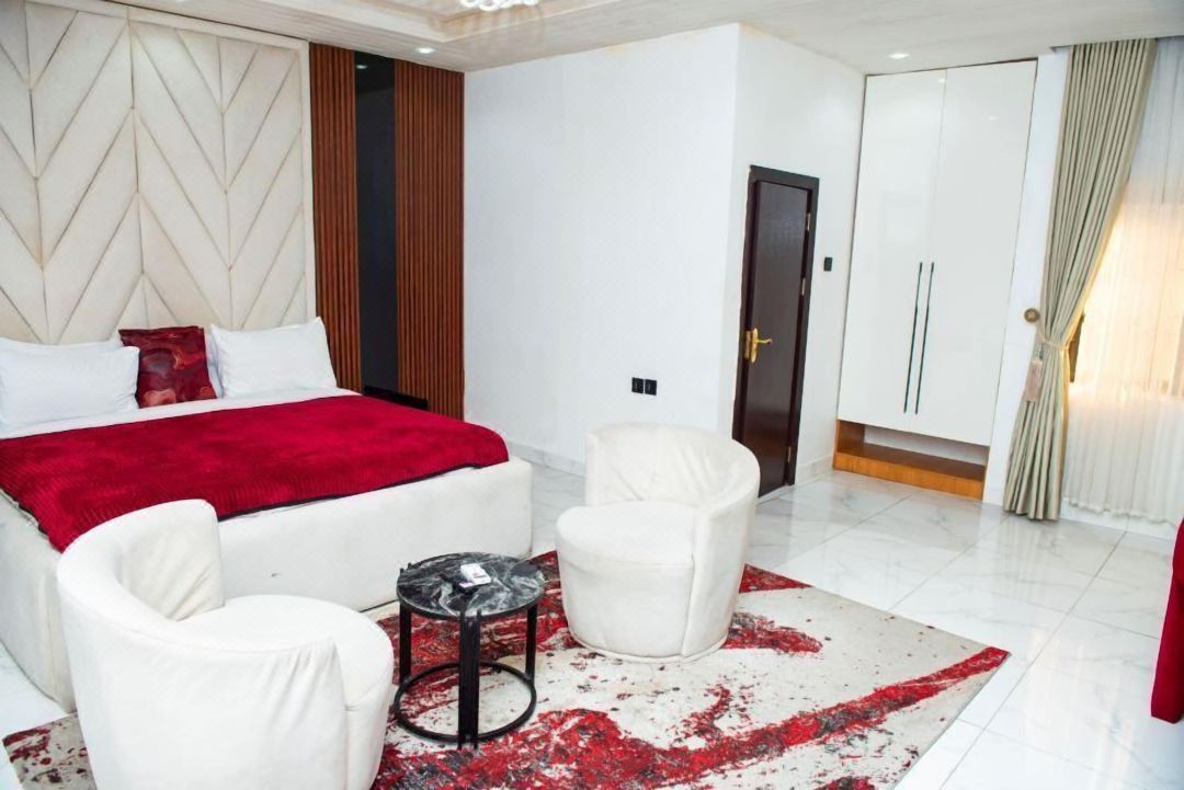 Londa Hotel