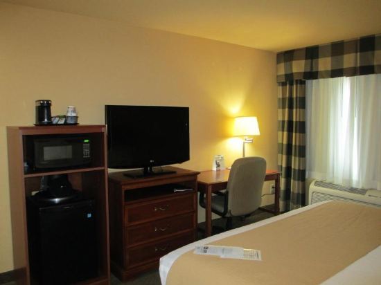 Best Western Canon City - Tap to explore photos