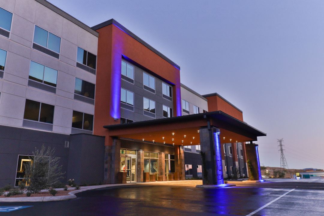 Holiday Inn Express & Suites HENDERSON SOUTH - BOULDER CITY by IHG