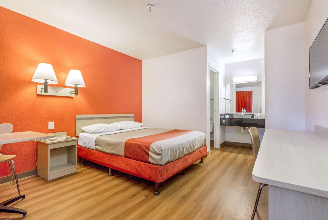 Motel 6 Phoenix, AZ - West