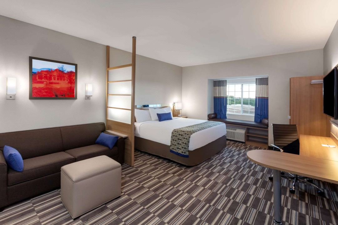 Microtel Inn & Suites by Wyndham College Station