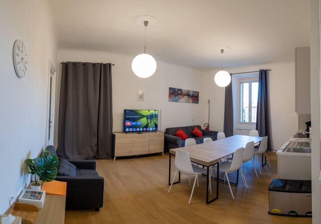 [Modern] 2BR/2BA • Metro Access • 12min Duomo