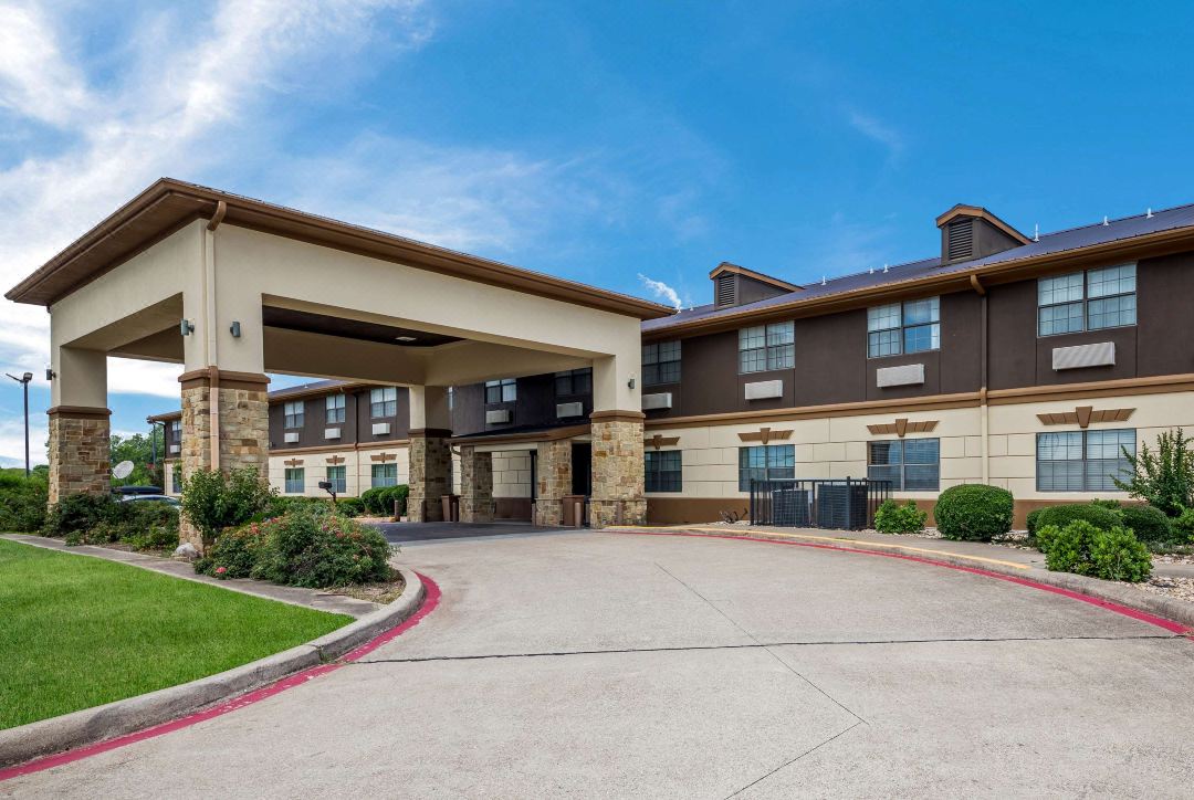 Best Western Temple Inn  Suites