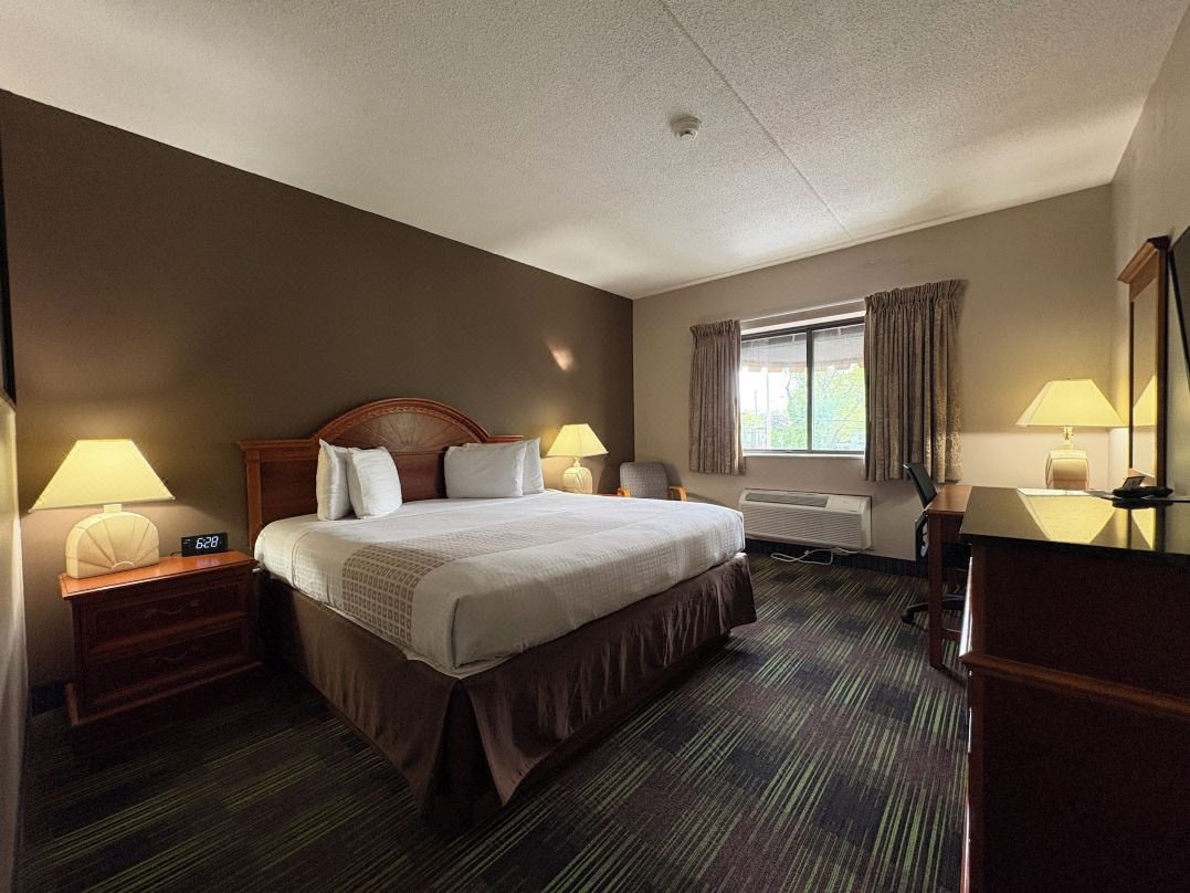 South Shore Inn