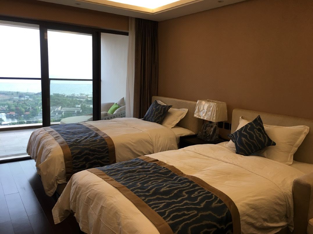 Sunshine Lakeview Homestay (Chengyang Road)