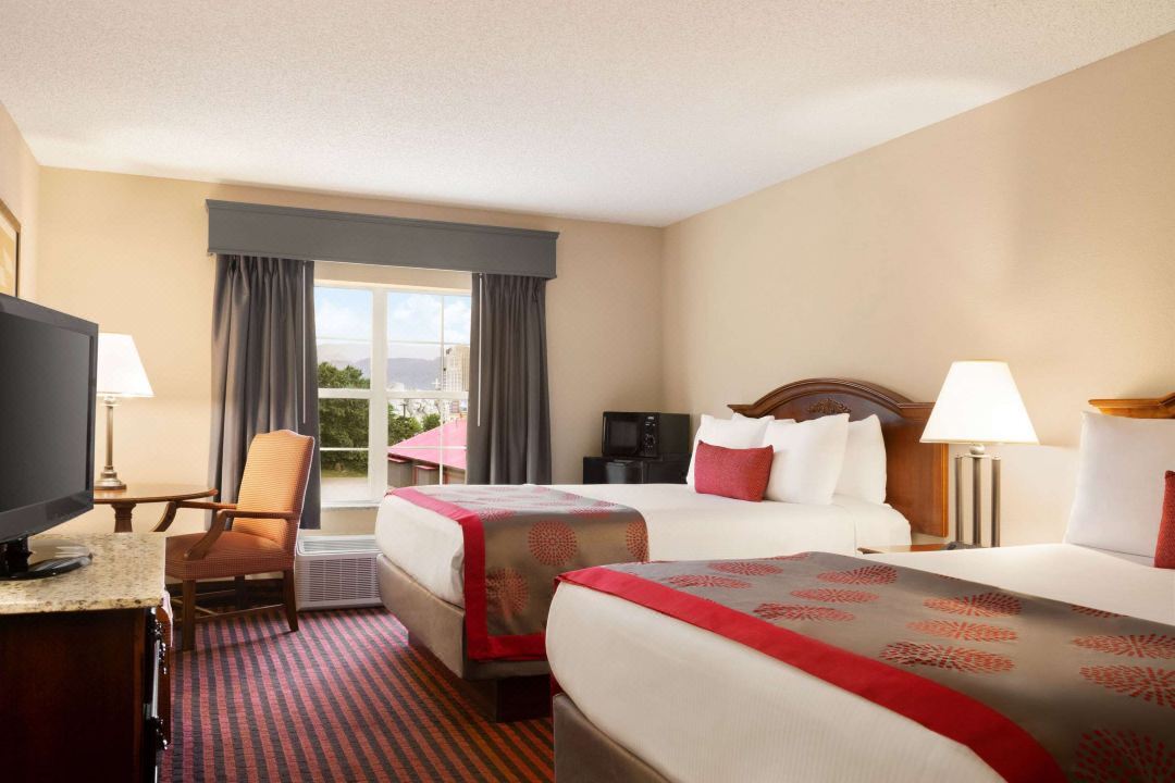 Ramada by Wyndham Pigeon Forge North
