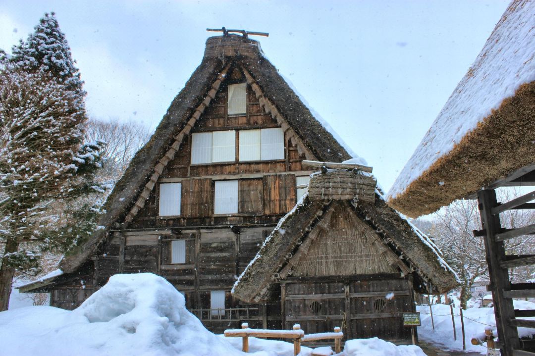 eph TAKAYAMA（エフ高山）