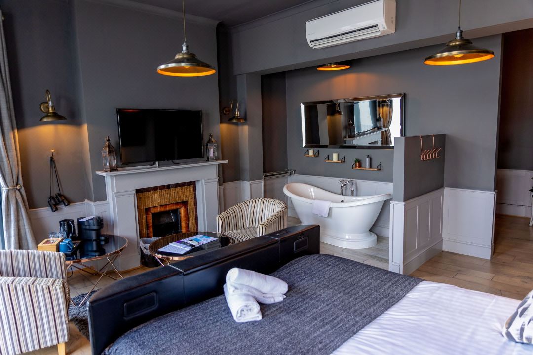 The Clarendon Hotel