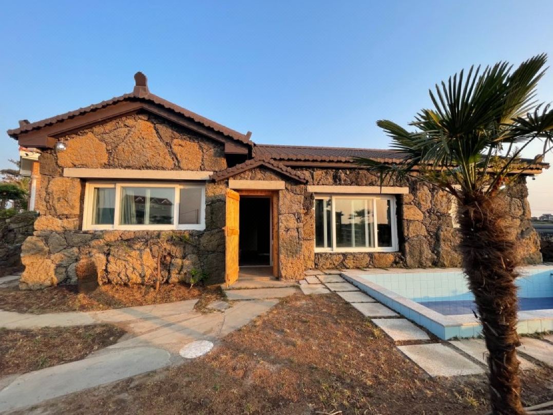 Jeju Aewol and Hallim Pension