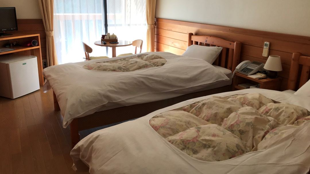 Anraku Onsen Shumine