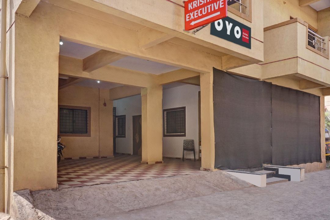 OYO Krishna Executive