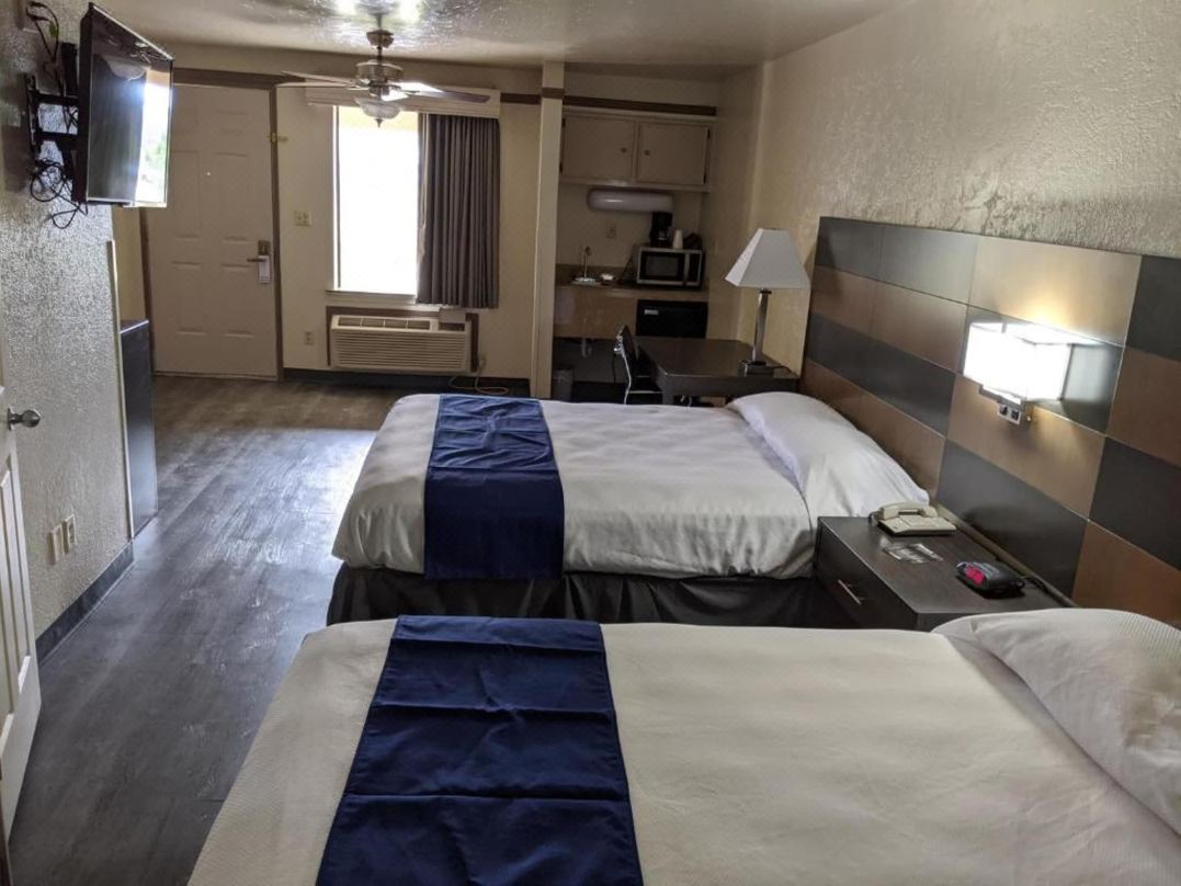 Atrium Inn