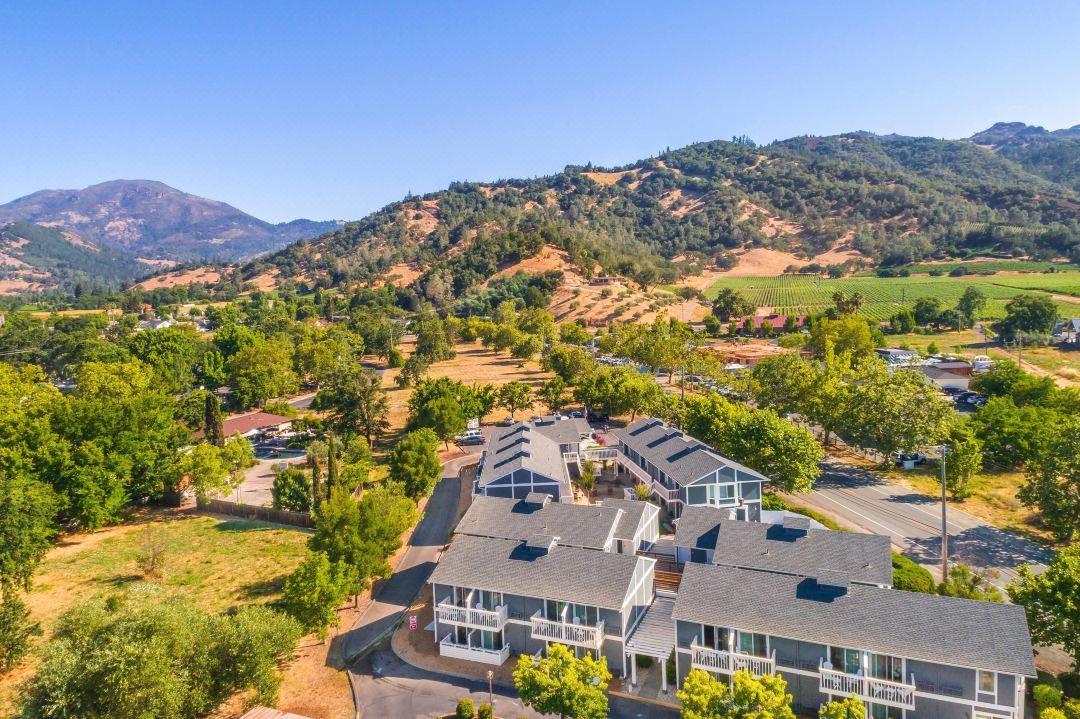 UpValley Inn & Hot Springs Napa Valley, an Ascend Collection Hotel