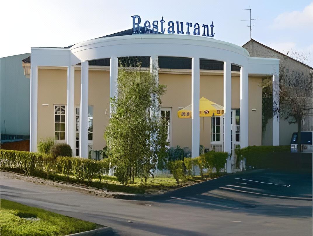 Brit Hotel le Kerann Nantes St Herblain - Zac de La Lorie