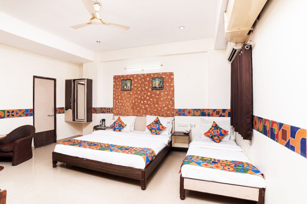 Hotel Omni Plaza