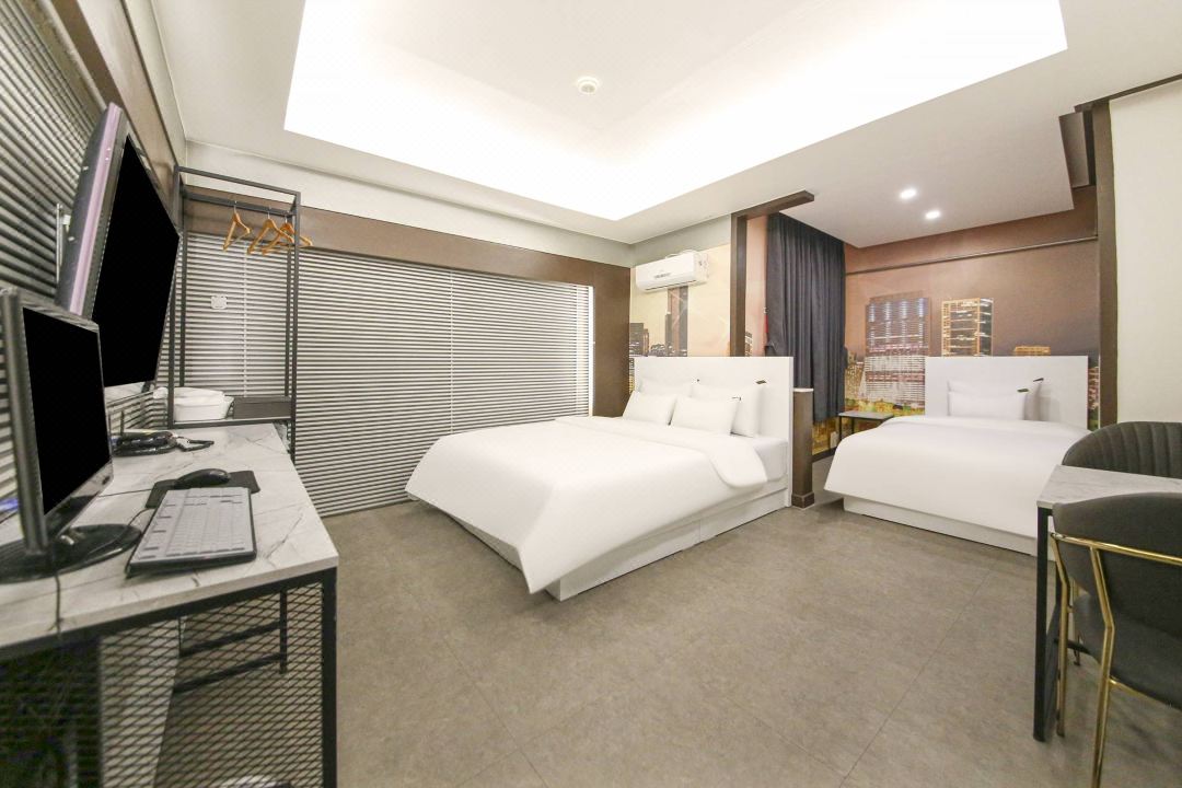 Gyeryong Psy Motel