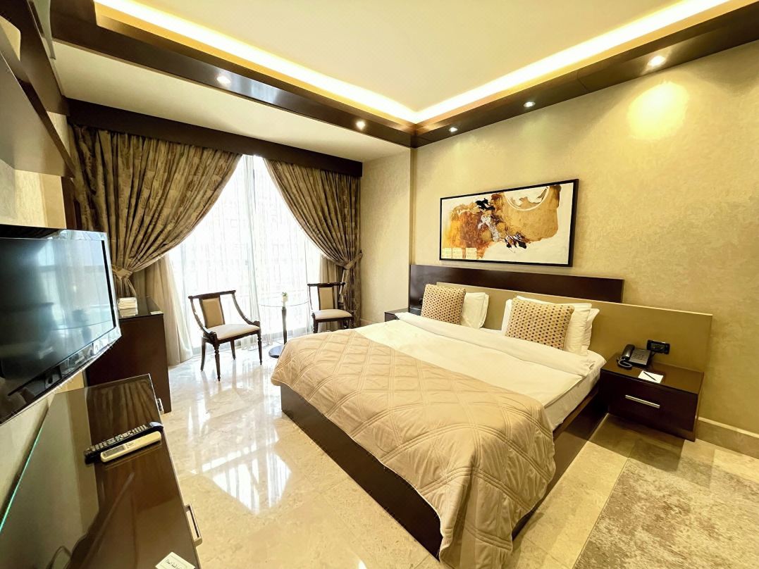 Imperial Suites Hotel