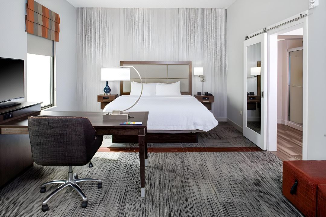 Hampton Inn & Suites Pittsburg Kansas Crossing