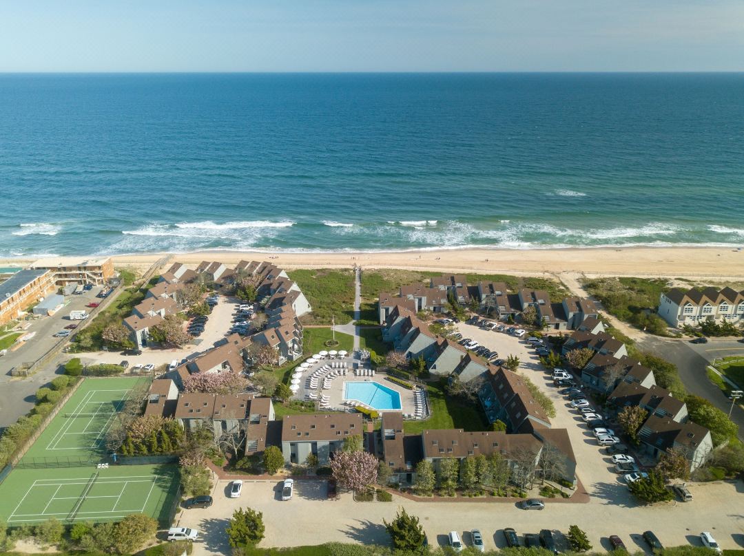 The Surf Club Resort