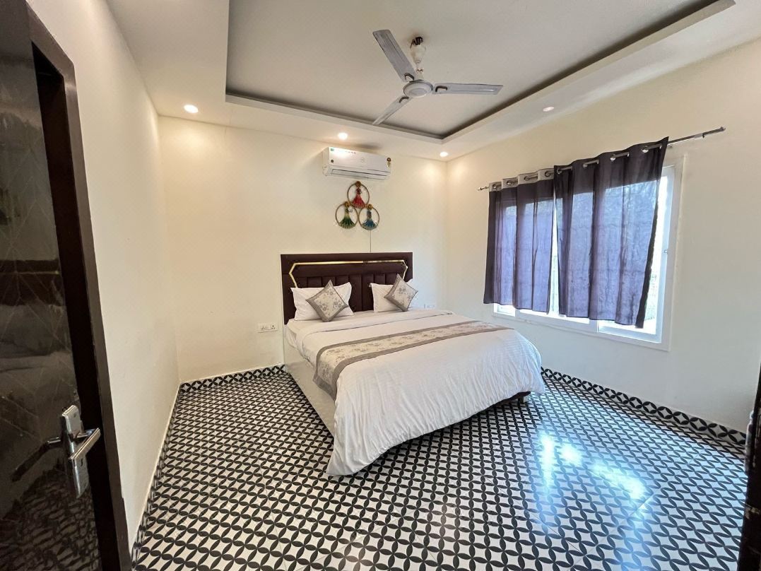 GoBravo 16 Sector 150 Noida
