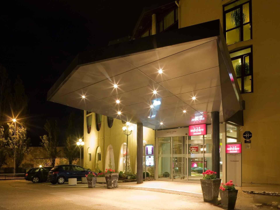 Mercure Beaune Centre - Tap to explore photos