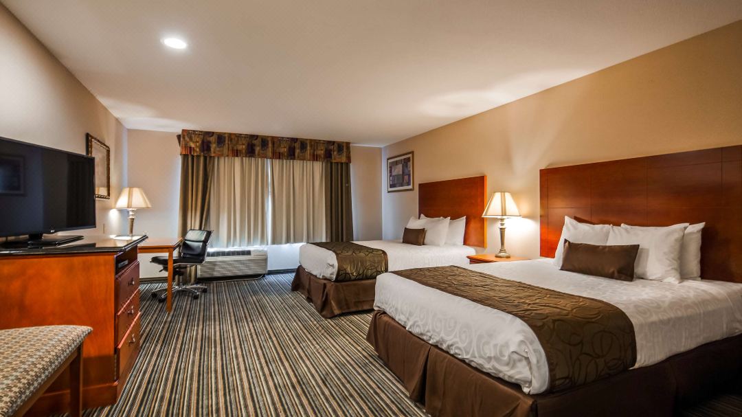 Best Western Plus Twin View Inn  Suites