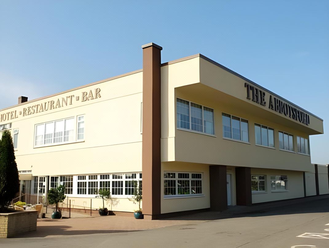 Abbotsford Hotel