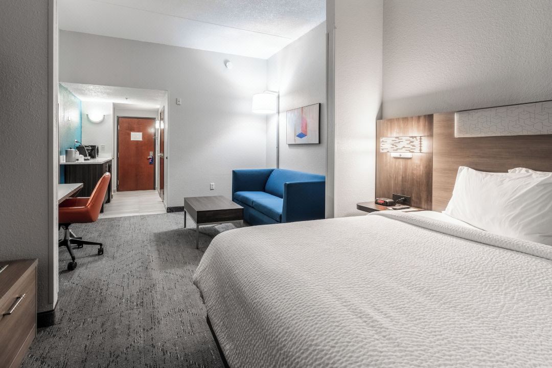 Holiday Inn Express & Suites Orange City - Deltona