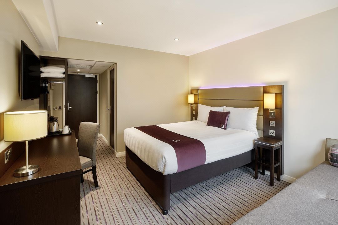 Premier Inn Salisbury South Milford
