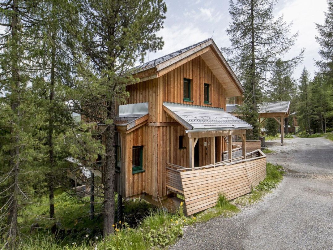 Peaceful Chalet in Turracherhöhe with Indoor Hot Tub