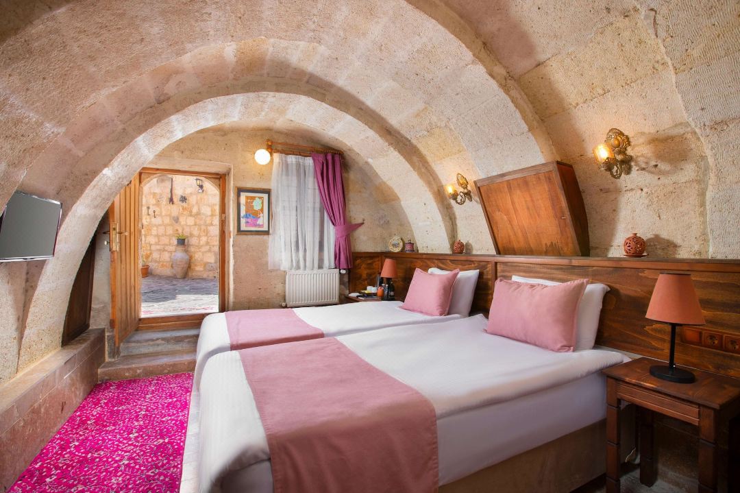 Peri Cave Konak