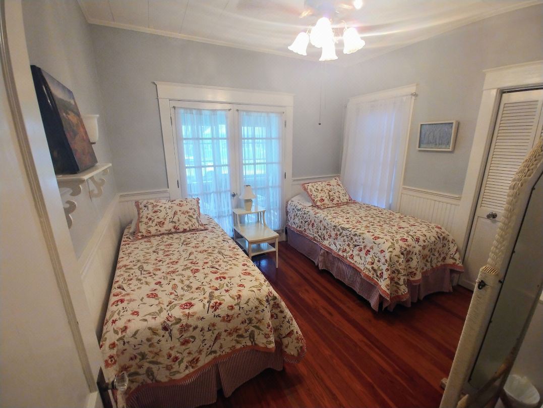 Mount Dora Cottages