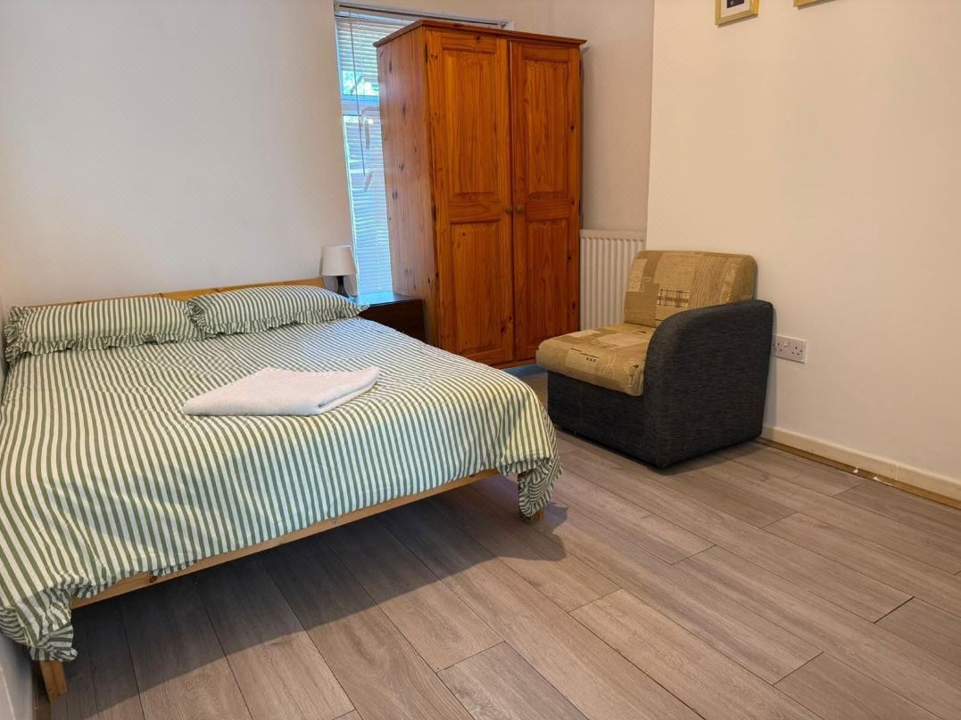 Coventry Road Apartments Flat 1