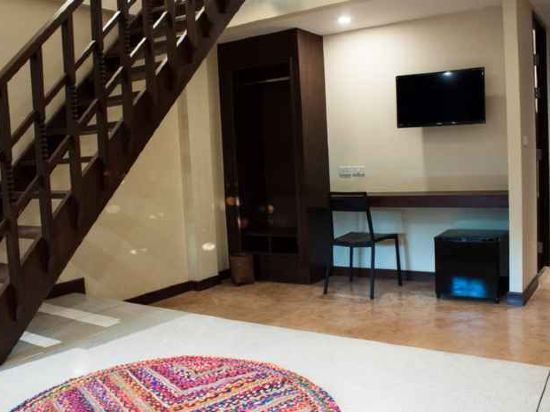 ONCE (upon a time) Chiang Mai Boutique Home - Tap to explore photos
