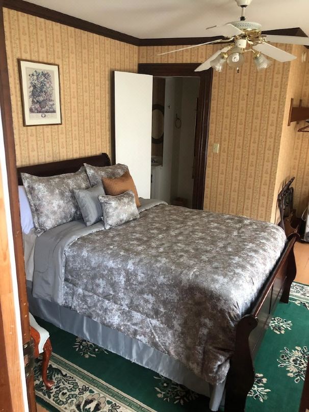 Reynolds House Inn