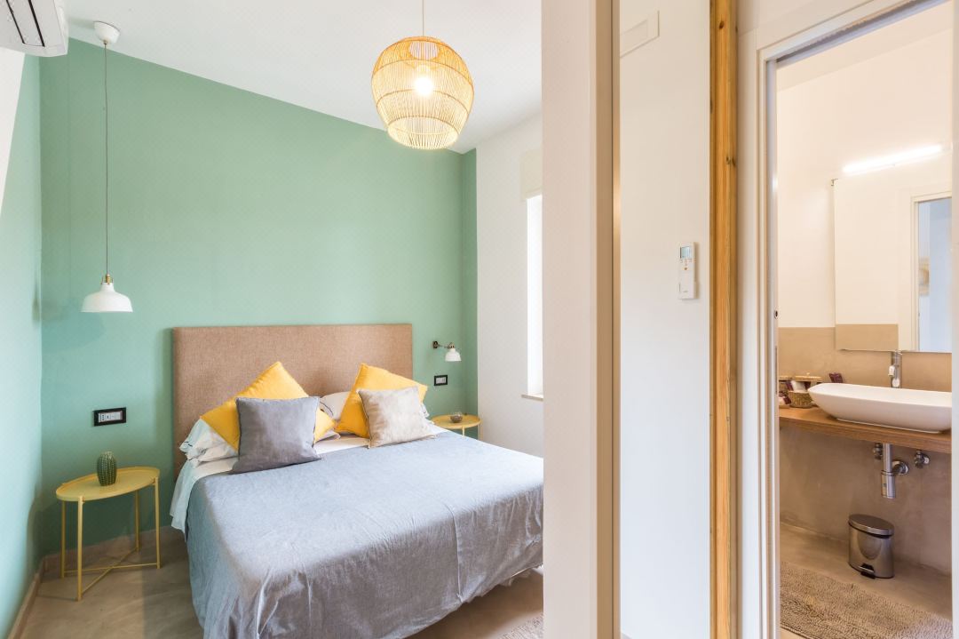 SorrentoVibes - Luxury Four Bedroom Home with Amazing Terraces in Sorrento