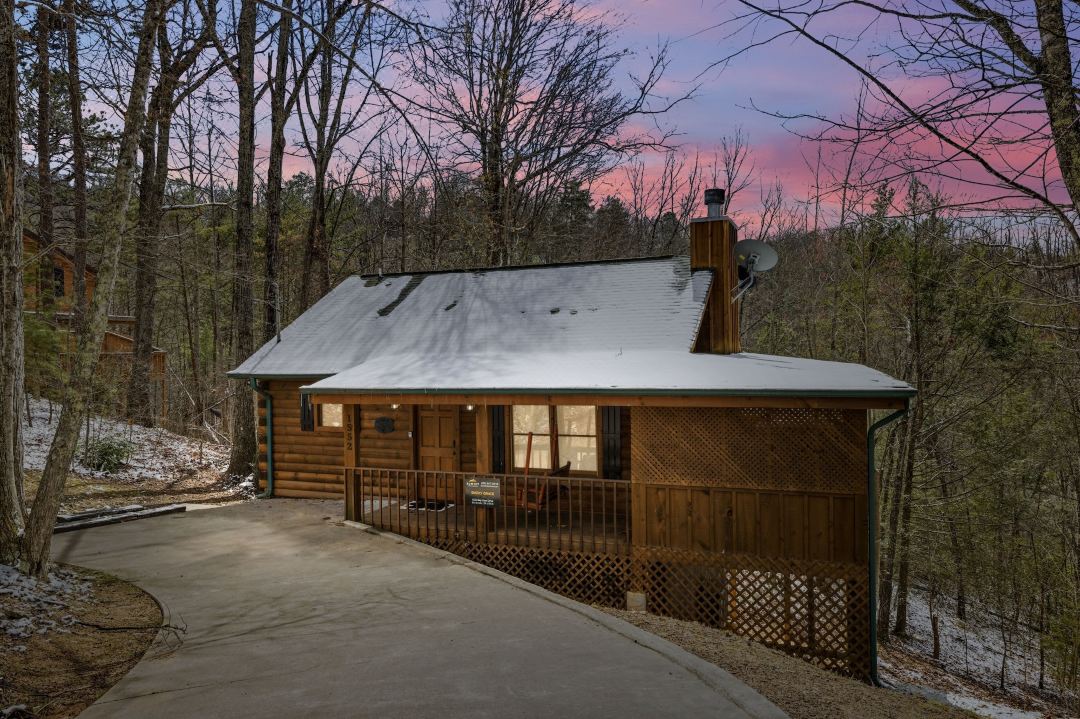 Smoky Grace 1 Bedroom Home