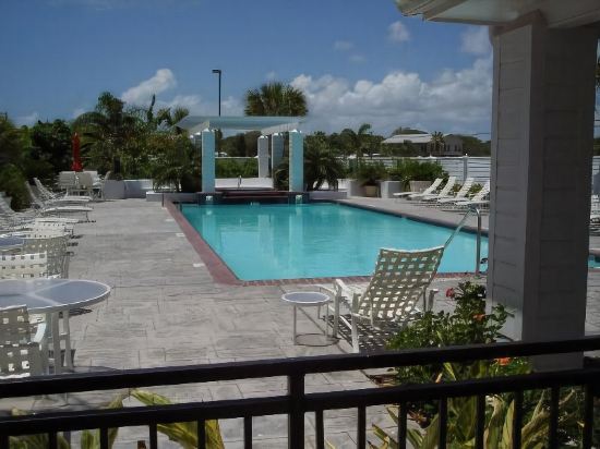 Lighthouse Inn At Aransas Bay - Tap to explore photos