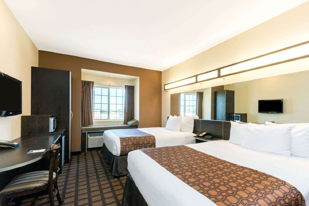Microtel Inn & Suites by Wyndham Eagle Pass