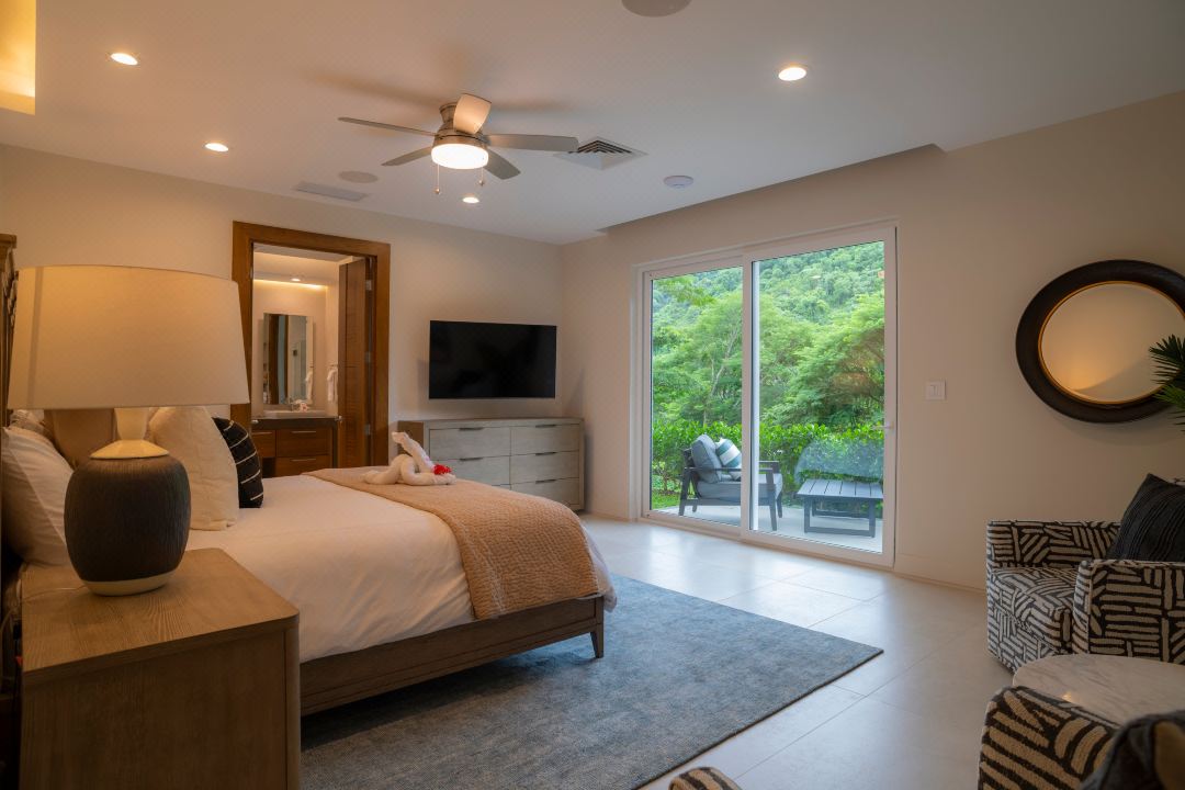 Casa Selva Tica 6 bdr pool golf view in Los Suenos
